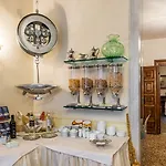 Palazzo Odoni 4*