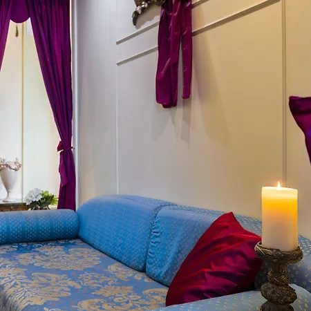 Palazzo Odoni 4*