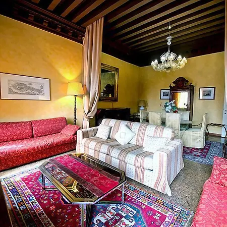 帕拉佐欧多尼酒店 4* 威尼斯