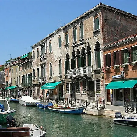 帕拉佐欧多尼酒店 招待所 威尼斯