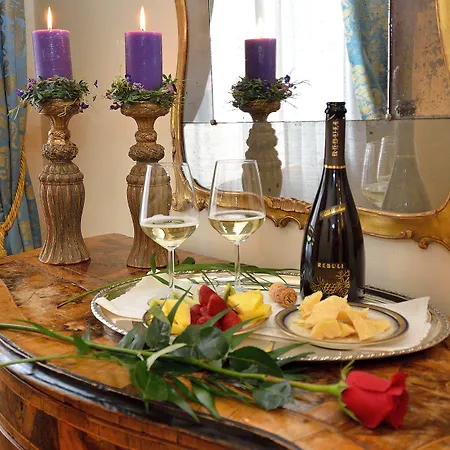 帕拉佐欧多尼酒店 招待所 威尼斯