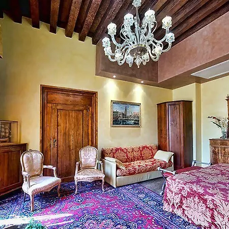 Guest house Palazzo Odoni 3*