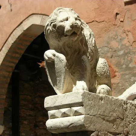 Πανσιόν Palazzo Odoni 4*
