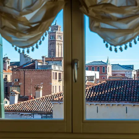 Πανσιόν Palazzo Odoni 4*