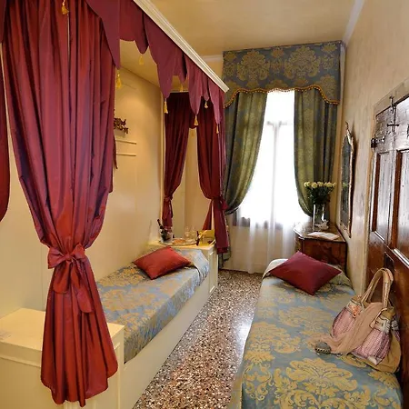 Palazzo Odoni Πανσιόν Βενετία
